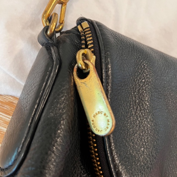 Marc by Marc Jacobs Natasha Leather Crossbody - Picture 4 of 7